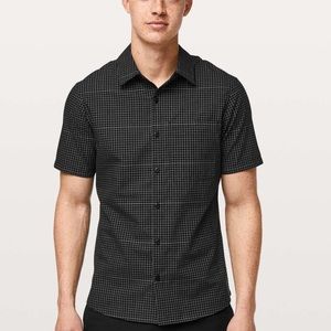 NWOT lululemon mens button down shirt